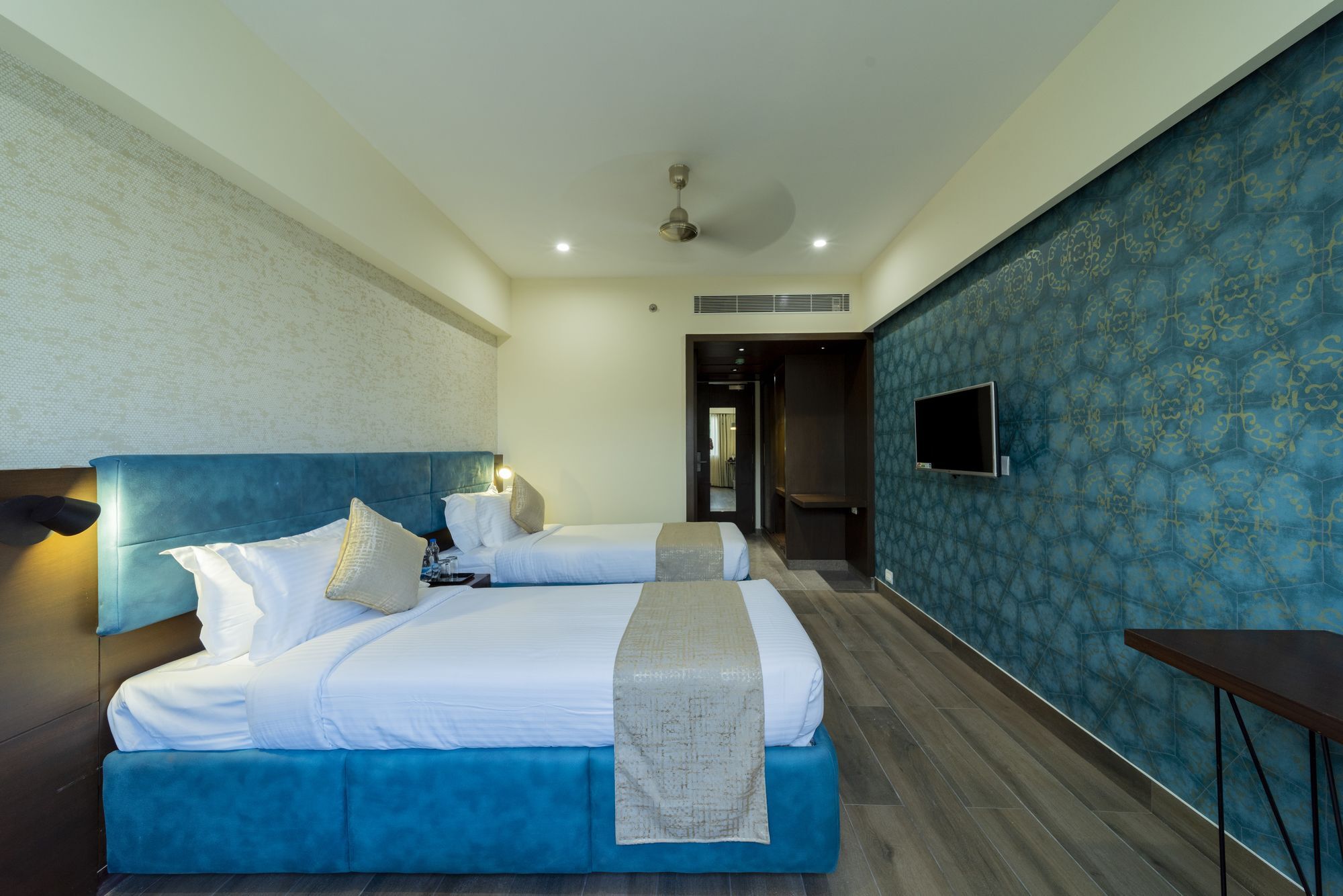 Bhagini Icon Domlur Hotel Bangalore Exterior photo